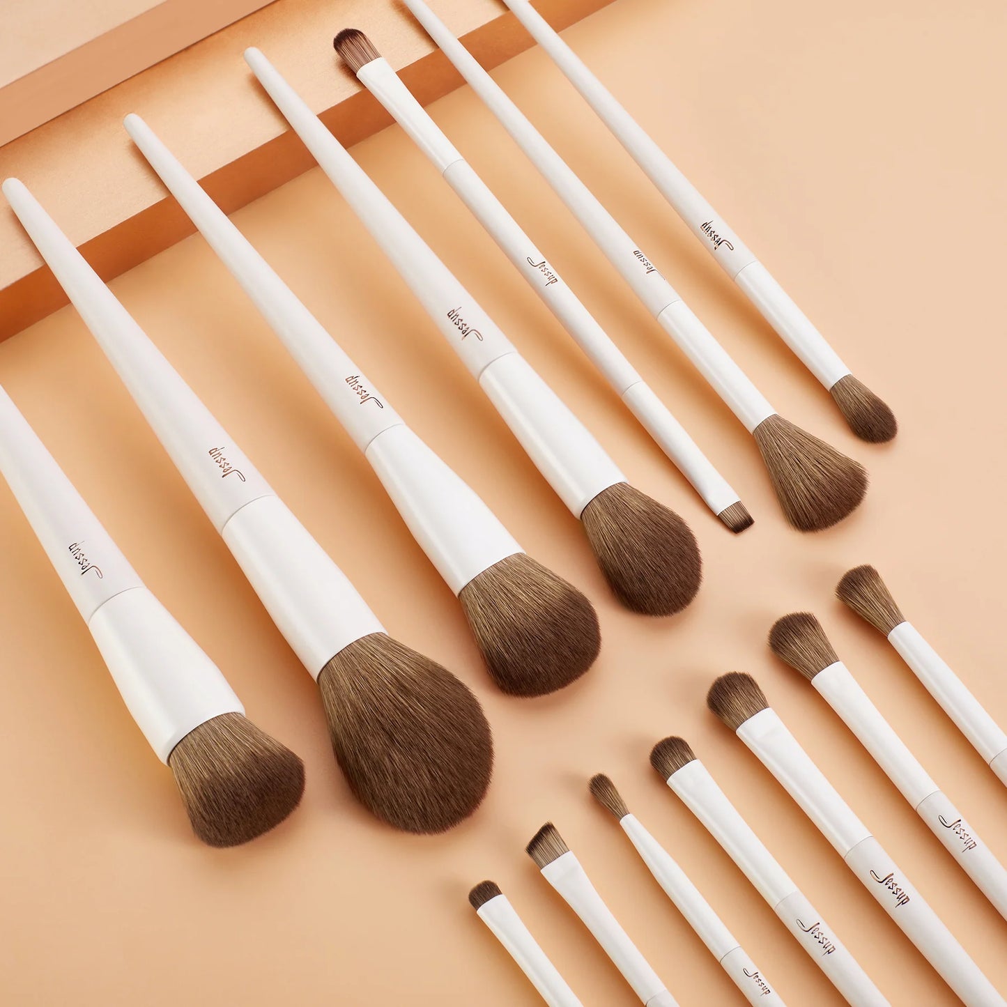 Luxury Comprehensive Eye and Face Brush Set