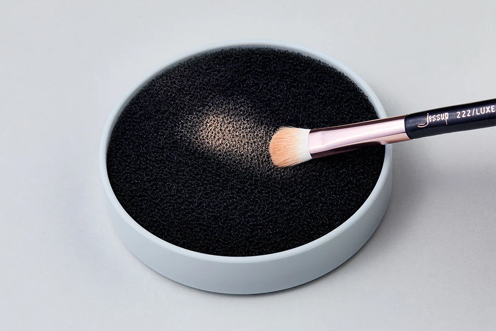 Brush Cleaner 2-IN-1 Dry & Wet
