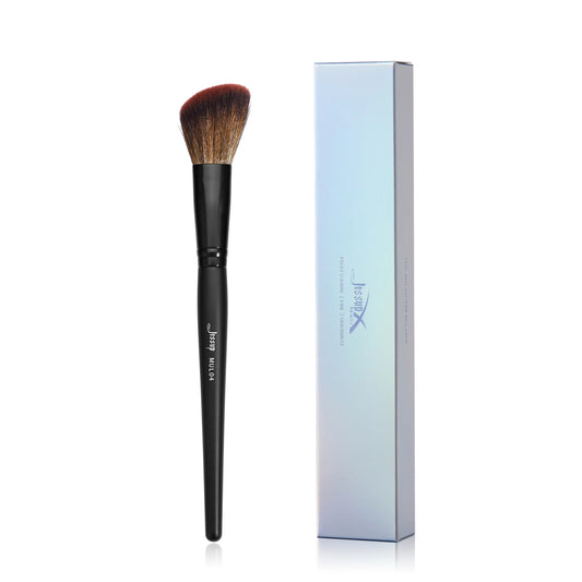 Angled Blush Brush