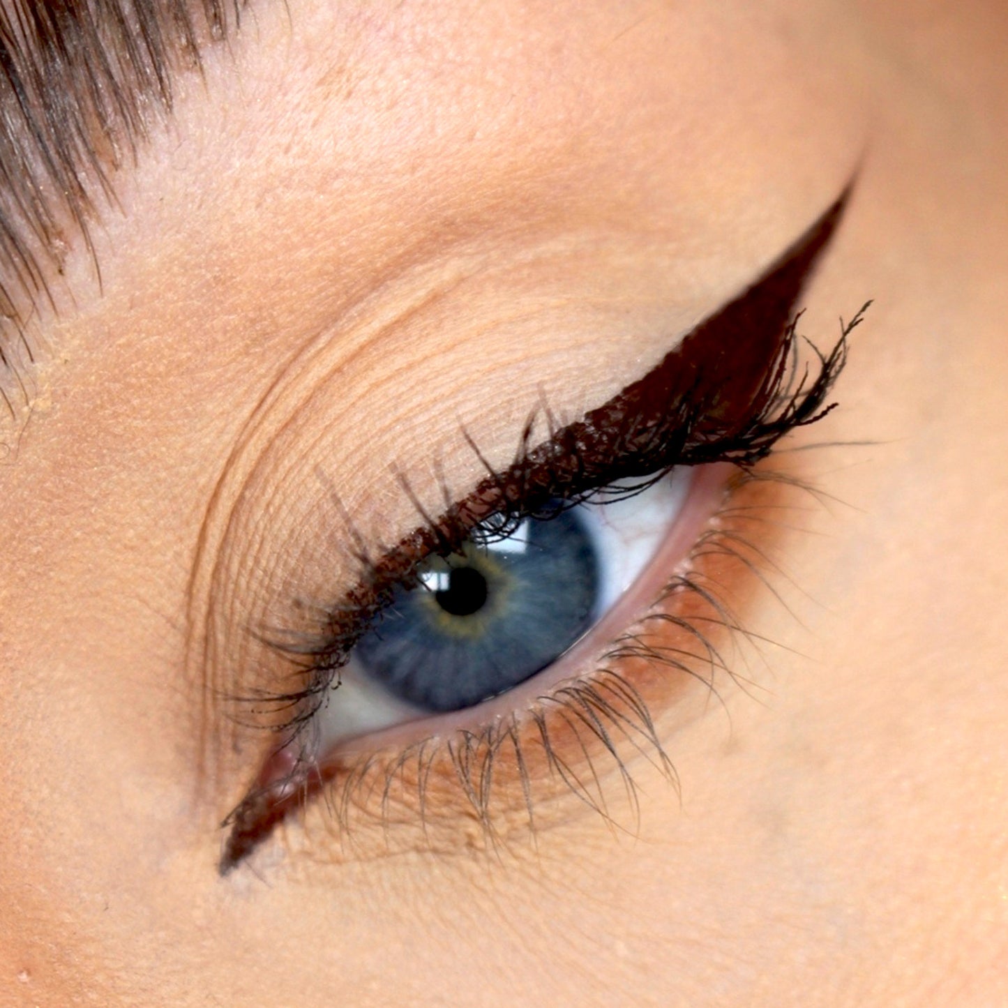 Schwing® Liquid Eyeliner
