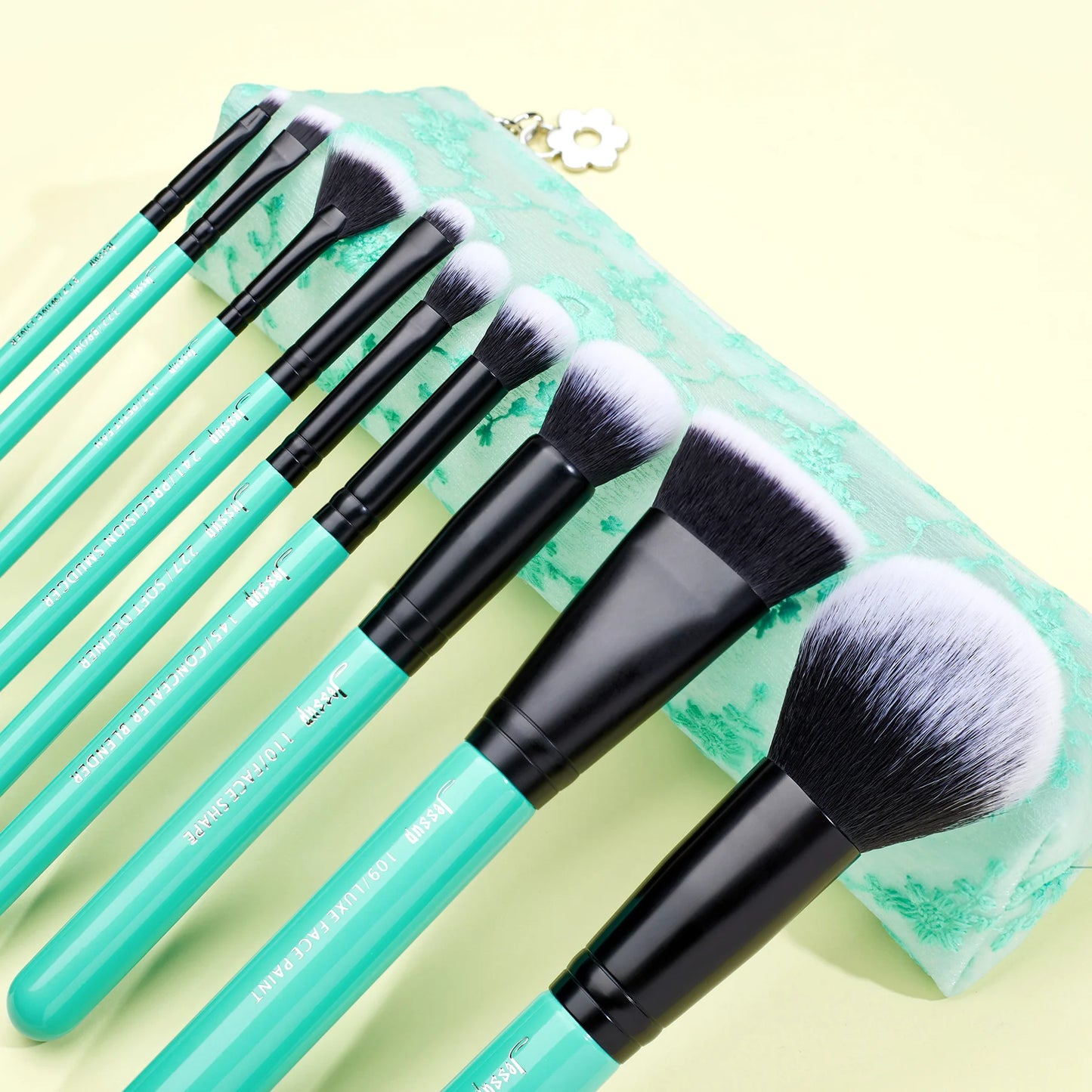Turquoise 9PCS Essential Makeup Brush Kit with Storage Bag