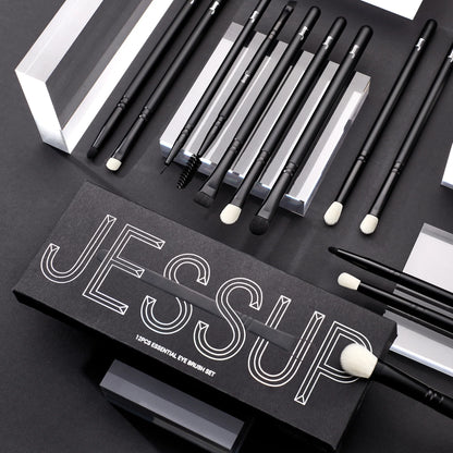 Essential Eye Brush Set - Natural and Synthetic